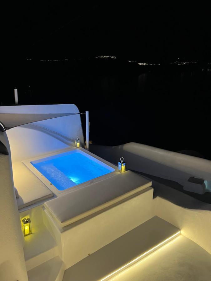 Aristos Life Luxury Cave Villas イア エクステリア 写真